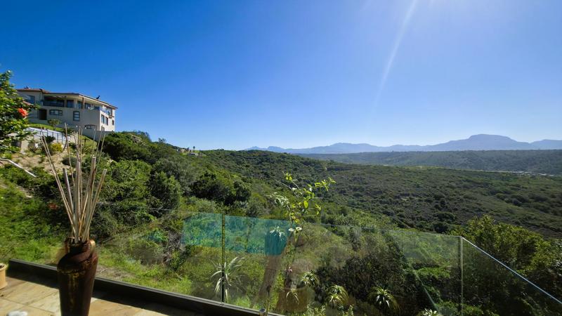 4 Bedroom Property for Sale in Groot Brakrivier Central Western Cape